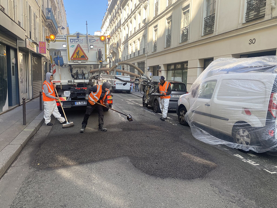 Photo blow patcher ville entretien des routes